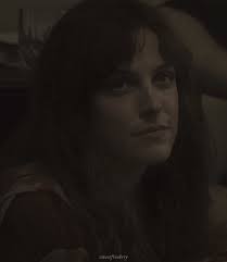 Exploring Complex Relationships in Fanfiction