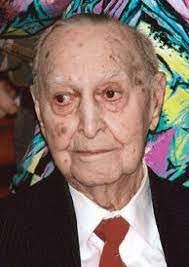 Linda Dille's Instagram, Twitter & Facebook