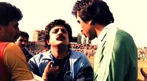 Ambulansla götürülün vural'ın sağlık durumunun nasıl olduğu hakkında detaylar merak ediliyor. Yilmaz Vural In Calistirdigi Takimlar