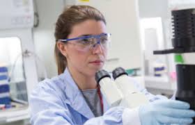 100 College and High School Biology Paper Topics 🧫