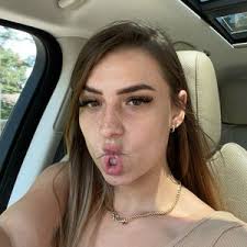 Jade Echols (@jadeechols)