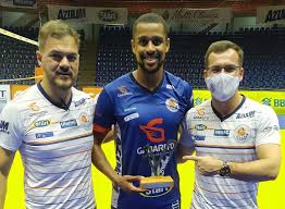 Uberlândia vence série de amistosos antes de estreia no mineiro masculino. Volei Brasil
