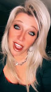 Gewoon een nummer van ons Tinake Love it🤪🤪🤪❤️❤️❤️#over50andfabulous...