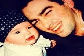 Maybe you would like to learn more about one of these? Dua Lipa Shares Adorable Throwback Picture To Wish Her Bff Father
