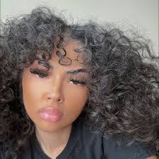 Alana Mathis's Instagram, Twitter & Facebook