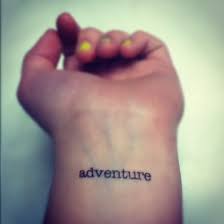 Touch device users, explore by touch or with swipe gestures. Pin Von Celeste Souza Auf Tattoos Schriftzug Tattoo Tattoo Fuss Tattoo Ideen