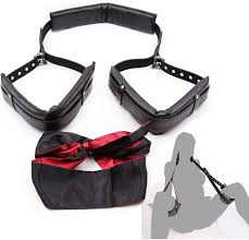 Restraints for Sex BDSM Thigh Toys Leather Bondage Handcuffs Set Kits  Adjustable Adult Leather Things for Couples : Amazon.ca: Health & Personal  Care