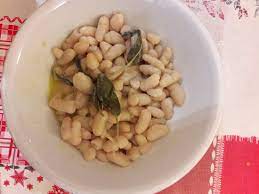 Check spelling or type a new query. Fagioli In Bianco Alla Toscana Photo De Trattoria Pizzeria Croce Del Travaglio Cortona Tripadvisor