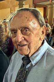 Daniel Lukasik's Instagram, Twitter & Facebook