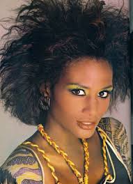 C'est Jolie!: Fashion Black HIstory: Beverly Johnson