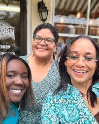 Ollie Sears's Instagram, Twitter & Facebook