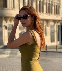 Melis sezen, bugün kanal d'de ekrana gelen arda ile omuz omuza'ya konuk oluyor. Melis Sezen In Yeni Dizisi Ne Olacak 2019 2020
