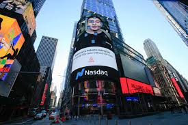 This was a short billboard ad designed for the nasdaq building in times square. Airbnb Shares More Than Double In Biggest Us Ipo Of 2020 Daily Sabah