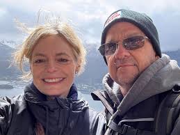 Fundraiser for Roxy Loop by Mindy Schmidhamer : Help the Leis family in  their time of need