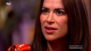 Dânia Neto revela que se sentiu defraudada- "Chorava todos os dias"