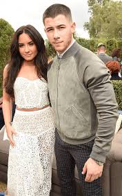 Demi Lovato From La Posible Lista De Invitados Del Matrimonio De Priyanka Chopra Y Nick Jonas Demi Lovato Nick Jonas Nick Jonas Girlfriend Demi Lovato