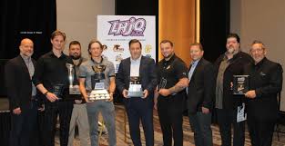 Quebec Junior AAA Hockey League celebrates their season