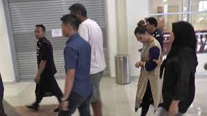 Sementara itu, pengurus agr auto trade sdn berhad (agr) datuk seri c kamaleshwaran ketika dihubungi berkata, akan hadir jika diminta pdrm. Datuk Kabi Wife Charged With Cheating Youtube