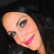 Keri Gilliam's Instagram, Twitter & Facebook