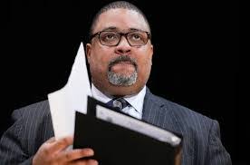 Marcus Bragg's Instagram, Twitter & Facebook