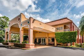 Add a sense of wonder and delight to the florida sunset with lighting options. Quality Inn Sarasota North Near Lido Key Beach A Sarasota Fl Hotel Near Siesta Beach