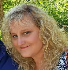 🎃 Haunted Corn Maze TONIGHT (10/18) from 6:30pm-9:15pm‼ Pre-purchase  tickets only, available here:  https://app.hauntpay.com/events/feltz-fear-farm-2025 Parking lot will open  at 6:00pm. No guests allowed to enter after 9:15pm. Recommended for ages 12  &