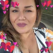 Creativas ideas para decorar el jardín con piedras pintadas.