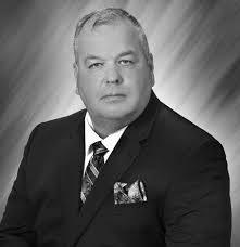 A hero is welcomed into the St. Cloud community