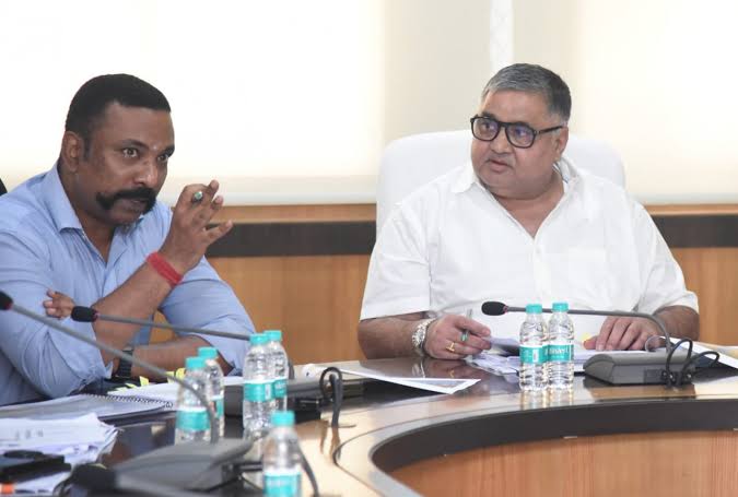 रायपुर: छत्तीसगढ़ बने देश का प्रमुख पर्यटन गंतव्य, योजनाओं के प्रभावी  क्रियान्वयन पर दें विशेष ध्यान- राजेश अग्रवाल – अमृत संदेश