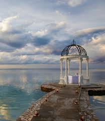 Trnsfr Perfect Private Dinner Setup After An Elopement In Paradise Sandals Royal Destination Wedding Jamaica Royal Caribbean Destination Wedding Caribbean