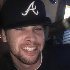 Who can design a business card for an electrician today?