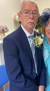 Missing in aberdare. Please help. He has dimentia and is probably very  confused. His Name is Russell Magee. He has a navy hooded coat on. If you  see him please call the