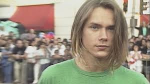 Flashback: Joaquin Phoenix Called 911 After His Brother River’s Fatal  Overdose in 1993