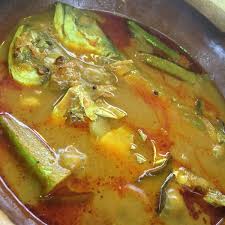 Aku yang pregnant dia yang mengidam. Photos At Kak Nab Nasi Tomato Mee Kari Bawal Panas Jitra Kedah
