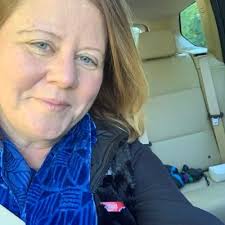 Jill Levine's Instagram, Twitter & Facebook