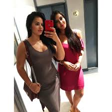 We would like to show you a description here but the site won't allow us. Fabinho S Wag Rebeca Tavares Toasts New Liverpool Star S Transfer With Champagne While Wearing Reds Jersey On Private Jet