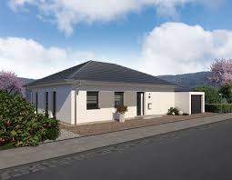Bungalow trio mit garage kern haus. Bungalow Mit Garage Als Energiesparhaus Bauen Mit Streif