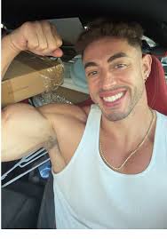 Hayden Monteleone (@hayden_.monteleone)'s videos with Dardos