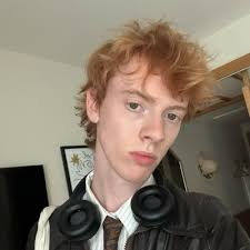 I'm not thrilled to join the terrifying tsunami of graduation posts, but I  am proud of myself enough to mention it. After months of hard work, I  graduated with a 1st class