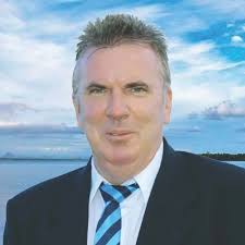 Shane Newman's Instagram, Twitter & Facebook