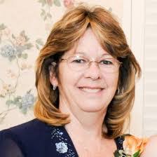 Karen Elliott's Instagram, Twitter & Facebook