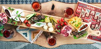 Add maxwell & williams samba mango wood serving board 48x20cm to wishlist. Natural Bamboo Long Serving Board With Handle 39 4 X 5 9 100 X 15 Cm Wl 771134 A Nystep