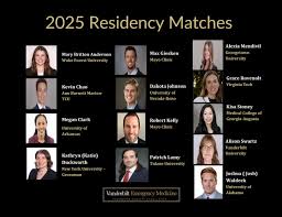 thanks to @vumedicine for hosting our PGY2 Stiles Harper to chat with  students about a career in EM. Stiles had the best possible backup:  @docglauc (we are pretty sure that Stiles didn't