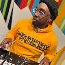 Big Boog (@DjBoogieBang)