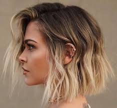 Furthermore, braids can make you look feminine depending on the braid style. 5 Easy Hairstyles For Short Hair 2021 Short Hair Models