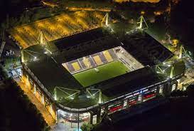 Dortmund borussia valencia bedeuten hinter blick puma diese trikot bomb unexploded wwii marseille getty closes stadium found after. Signal Iduna Park Wallpapers Wallpaper Cave