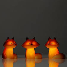 Elambia Flammenlose Figurenkerzen Fuchse Timer 3tlg Qvc De Kerzen Figur Fuchs