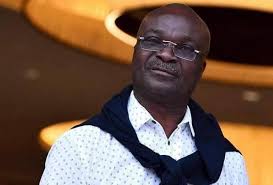 💬 Roger Milla : «Je suis vraiment très en colère. Tataw était directeur  administratif adjoint des équipes nationales. On l'a enlevé. Pour faire  quoi? Pour aller être un coursier. Est-ce normal qu'on
