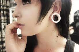 tunnel septum nostril www bodypiercing sk tunnel ear piercing piercings bodypiercing bodypiercingsk facial piercings stud earrings piercings