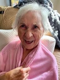 Tribute to Aunt Bernadine, a selfless caregiver from Galesville